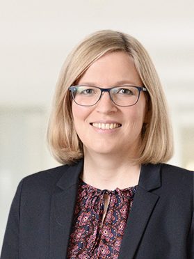 Portrait Dr. Davina Benkert, Geschäftsführerin AlumniBasel